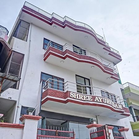 Oyo 7498 Hotel Aparajita Varanasi Eksteriør billede